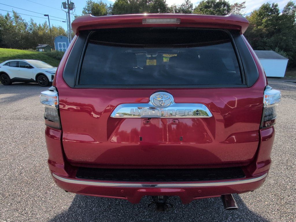 Used 2017 Toyota 4Runner Limited AWD/4WD image 6