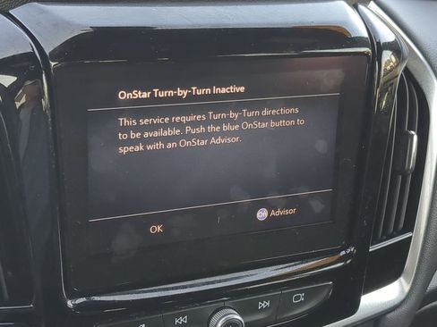 Used 2023 Chevrolet Traverse LT image 21