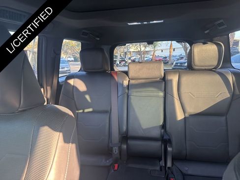 Used 2025 Lexus GX 550 w/ Accessory Package (Z1) image 35