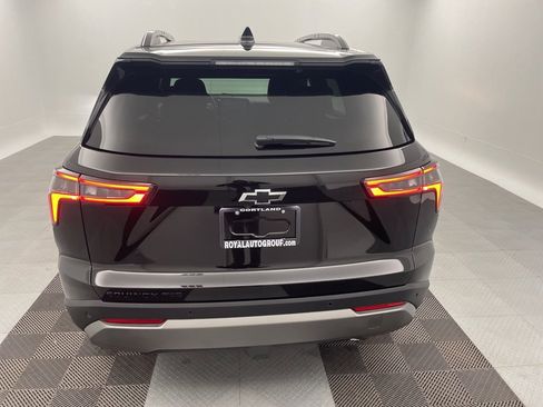 Certified 2025 Chevrolet Equinox LT w/ Midnight Edition image 9