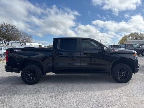 Used 2022 Chevrolet Silverado 1500 LT Trail Boss image 4