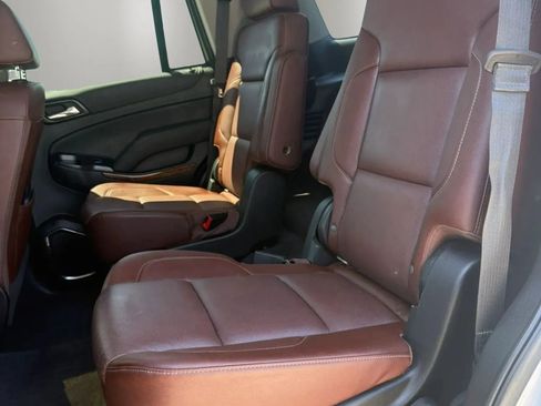 Used 2020 Chevrolet Tahoe Premier w/ Premier Plus Edition AWD/4WD image 12