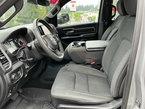 Used 2025 RAM 1500 Big Horn AWD/4WD image 14
