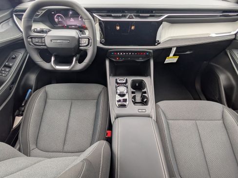 New 2026 Jeep Cherokee Laredo image 14