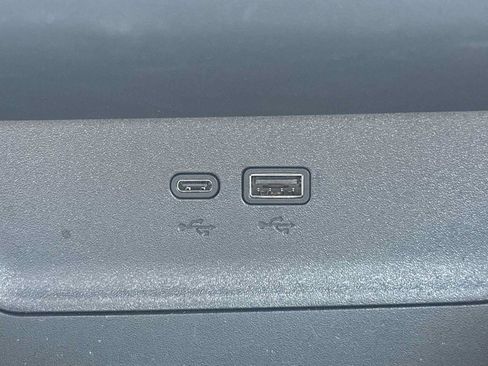 Used 2025 Chevrolet Equinox RS w/ Convenience Package III AWD/4WD image 34