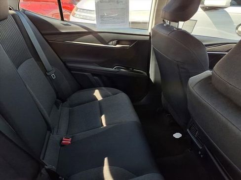Used 2025 Toyota Camry LE image 16
