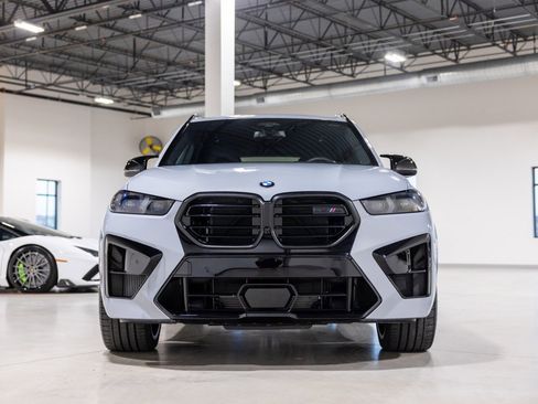 Used 2026 BMW X5 M Competition w/ Executive Package image 2