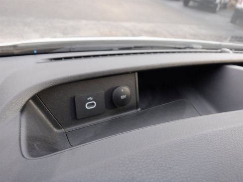 Used 2023 Ford Transit 350 XLT image 13