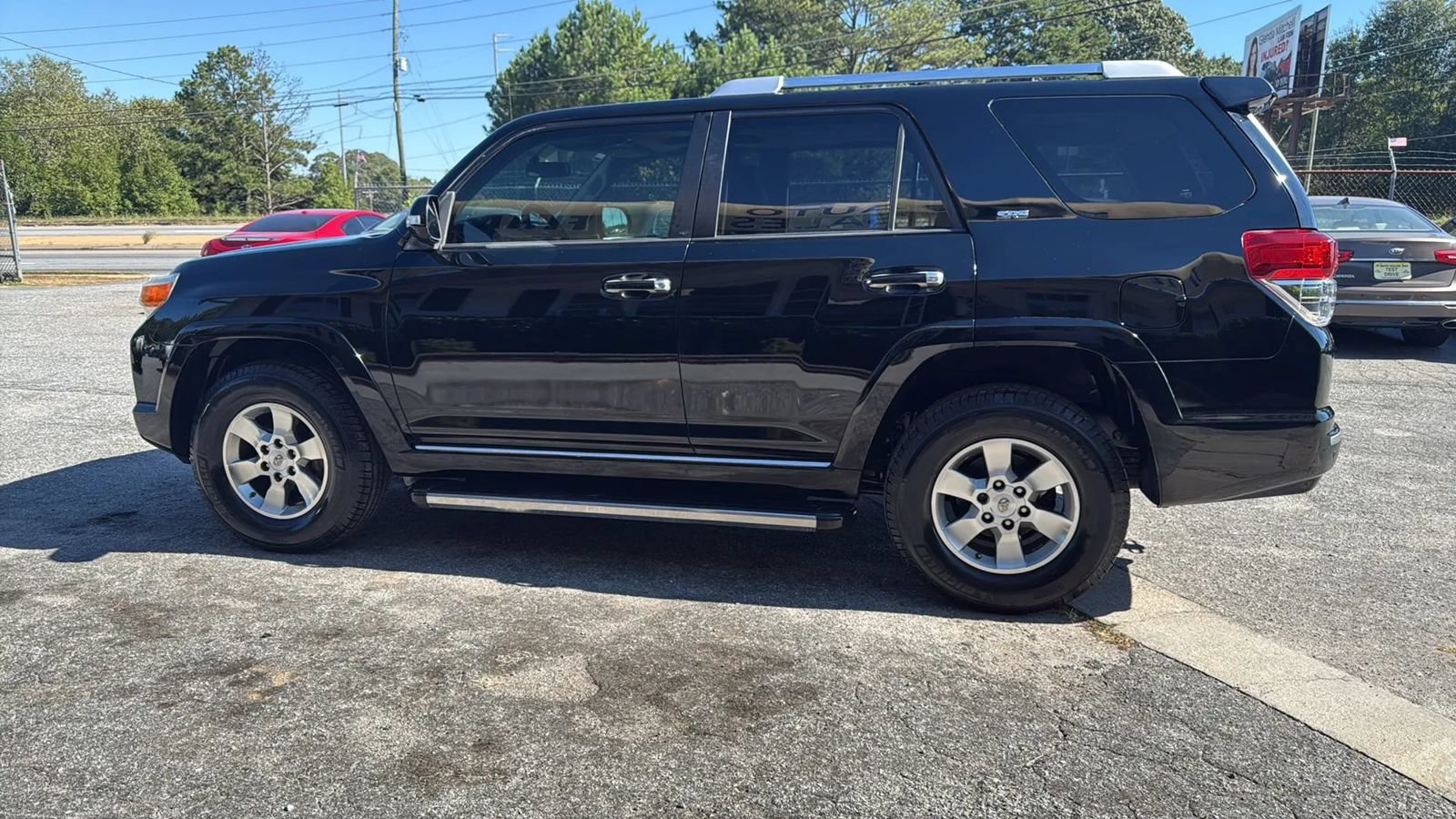 Used 2012 Toyota 4Runner SR5 w/ Convenience Pkg AWD/4WD image 4