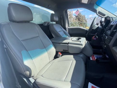 Used 2018 Ford F550 4x4 Regular Cab Super Duty image 40