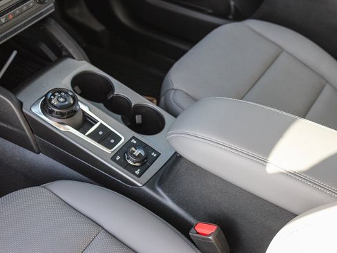 New 2025 Ford Bronco Sport Badlands image 19