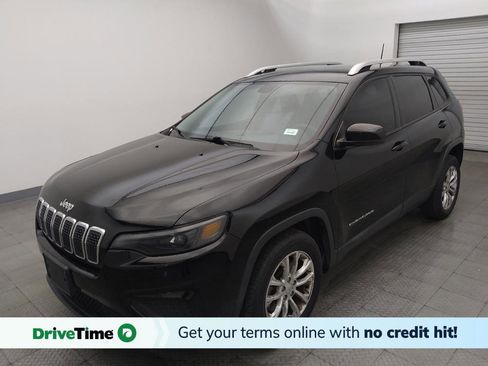 Used 2020 Jeep Cherokee Latitude FWD image 1