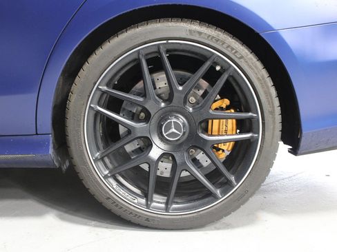 Used 2021 Mercedes-Benz E 63 AMG S image 21