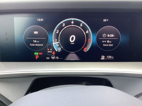 New 2026 Volkswagen Tiguan SE R-Line FWD image 20