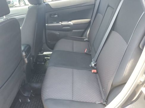 Used 2019 Mitsubishi Outlander Sport ES FWD image 26