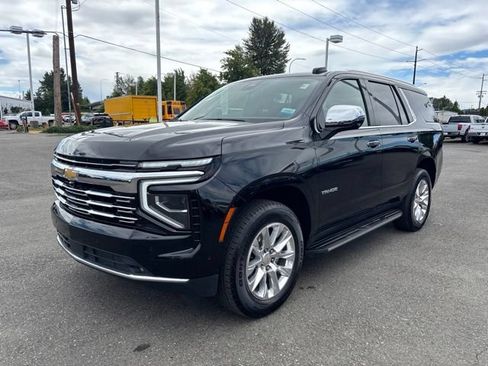 Used 2025 Chevrolet Tahoe Premier AWD/4WD image 1