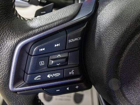 Used 2025 Subaru Forester Limited AWD/4WD image 33