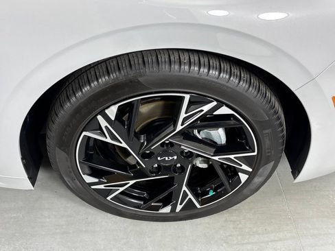 Used 2025 Kia K5 GT-Line w/ GT-Line Premium Package FWD image 11