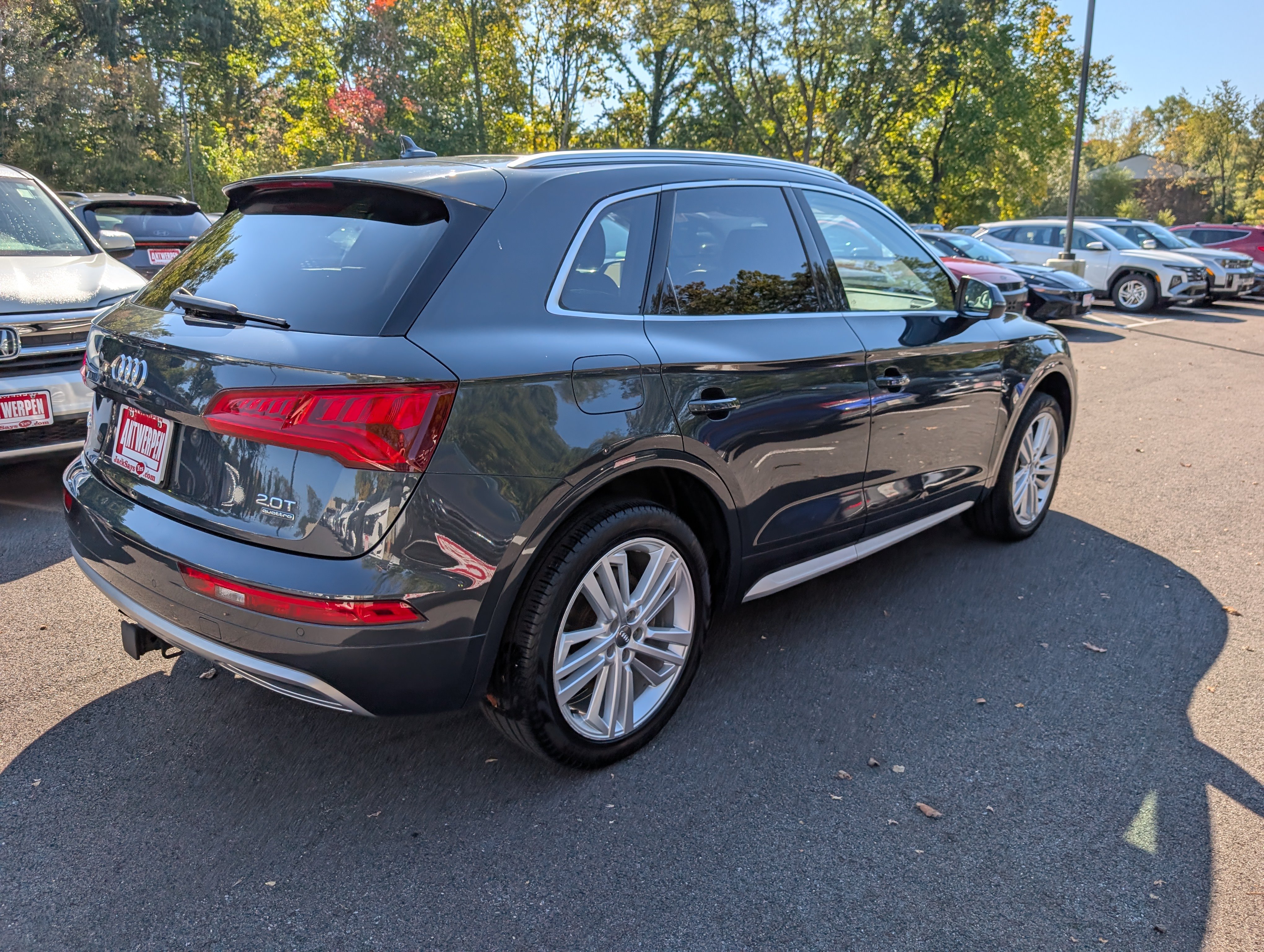 Used 2018 Audi Q5 Prestige w/ Prestige Package AWD/4WD image 3