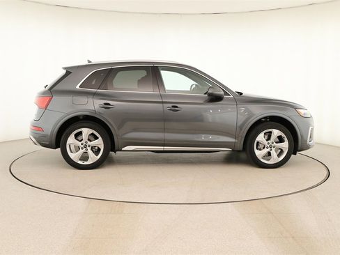 Certified 2022 Audi Q5 2.0T Premium Plus w/ Premium Plus Package image 8