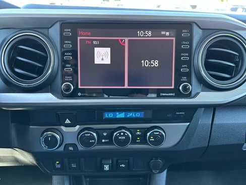 Used 2021 Toyota Tacoma SR5 w/ Technology Package AWD/4WD image 28