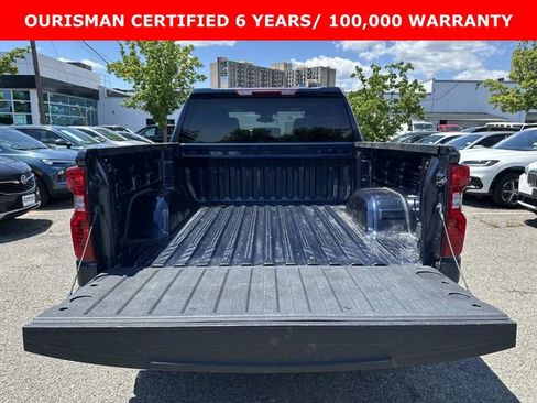 Used 2023 Chevrolet Silverado 1500 LT AWD/4WD image 15