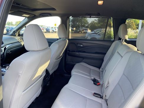 Used 2020 Honda Passport Touring image 17
