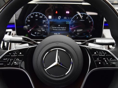 New 2026 Mercedes-Benz Maybach S 580 4MATIC image 24