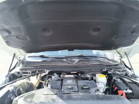 Used 2024 RAM 2500 Big Horn image 24