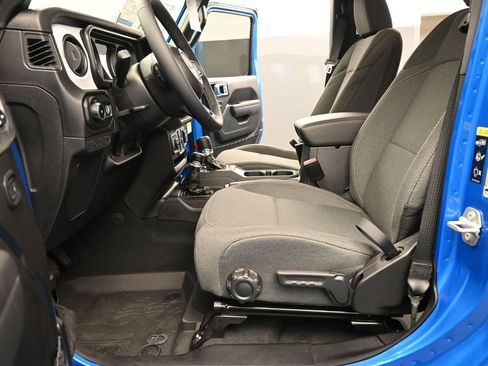 New 2025 Jeep Wrangler Sport S image 10