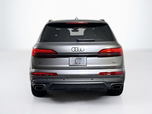 Used 2026 Audi Q7 3.0T Premium w/ Convenience Plus Package AWD/4WD image 4