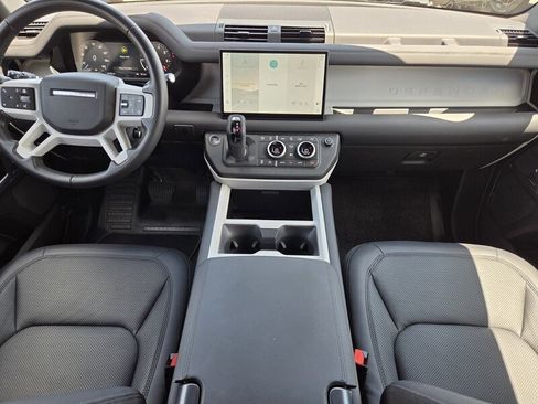 Used 2025 Land Rover Defender 110 S AWD/4WD image 12