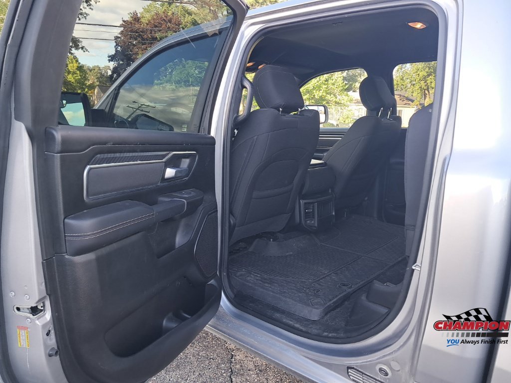 Used 2025 RAM 1500 Big Horn AWD/4WD image 17