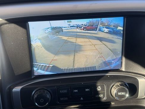 Used 2019 GMC Sierra 1500 SLE w/ SLE Value Package image 17