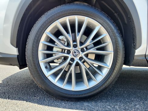 Used 2025 Lexus NX 350 AWD w/ Cold Area Package image 24