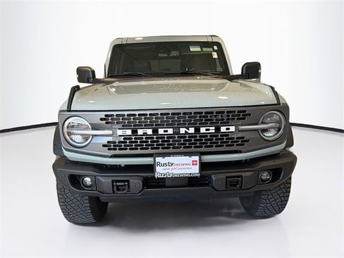 Used 2023 Ford Bronco Badlands w/ Sasquatch Package image 2