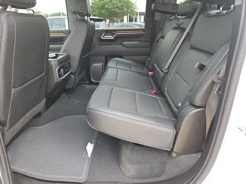 Used 2025 GMC Sierra 2500 Denali w/ Denali Reserve Package AWD/4WD image 26