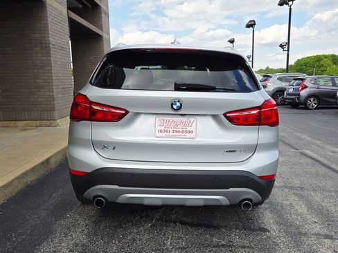 Used 2019 BMW X1 xDrive28i w/ Convenience Package AWD/4WD image 7