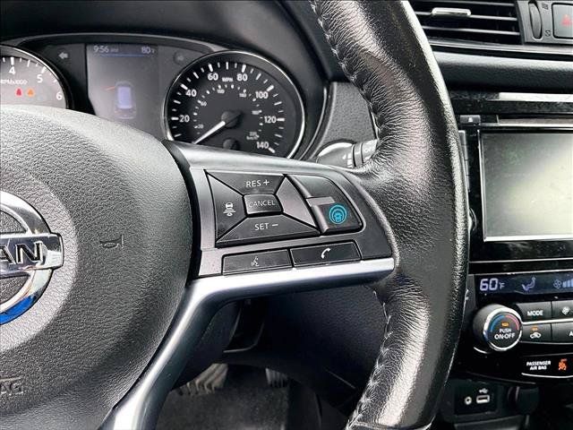 Used 2019 Nissan Rogue SV w/ Sun & Sound Touring Package AWD/4WD image 21