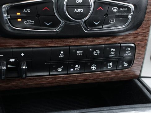 Used 2018 RAM 3500 Laramie AWD/4WD image 31