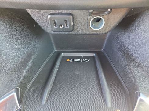 Used 2023 Chevrolet Traverse LT w/ LPO, Cargo Package AWD/4WD image 27
