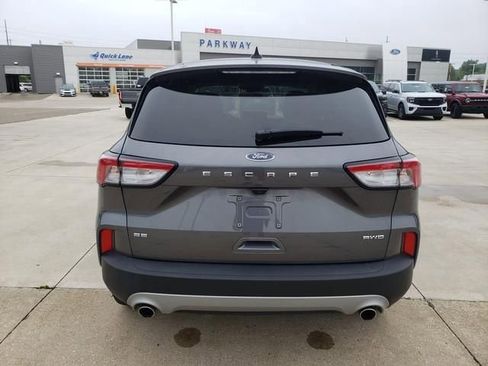 Used 2022 Ford Escape SE w/ Convenience Package AWD/4WD image 5