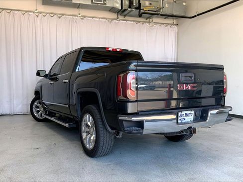 Used 2018 GMC Sierra 1500 SLT image 5