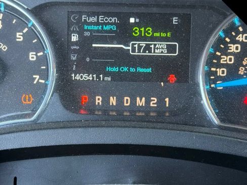 Used 2014 Ford F150 XLT w/ XLT Convenience Package RWD image 5