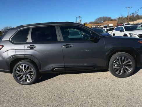 New 2026 Subaru Forester Touring AWD/4WD image 10