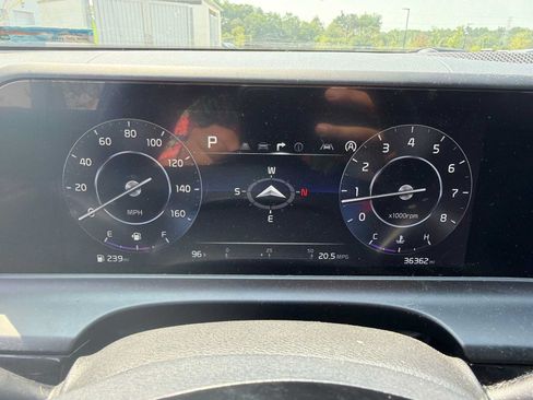 Used 2024 Kia Seltos S AWD/4WD image 30