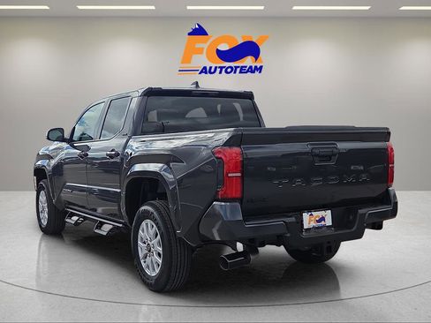 New 2026 Toyota Tacoma SR5 AWD/4WD image 3