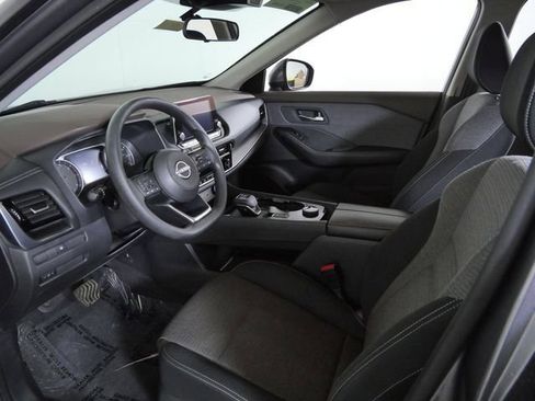 Used 2022 Nissan Rogue SV AWD/4WD image 22
