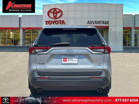 Used 2023 Toyota RAV4 LE AWD/4WD image 8