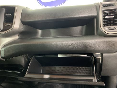 Used 2022 RAM 2500 Tradesman w/ Chrome Appearance Group image 42